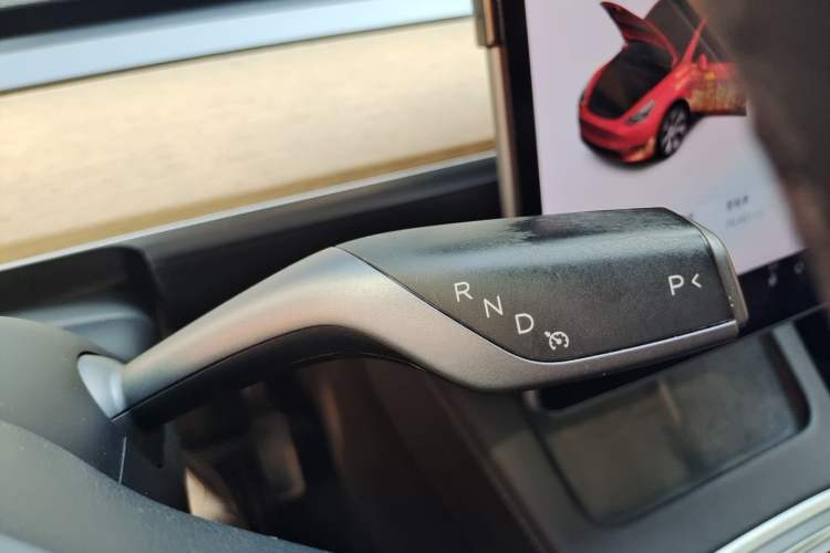 Used Tesla Model Y 2021 Standard Range Rear-Wheel Drive Version Gear Lever