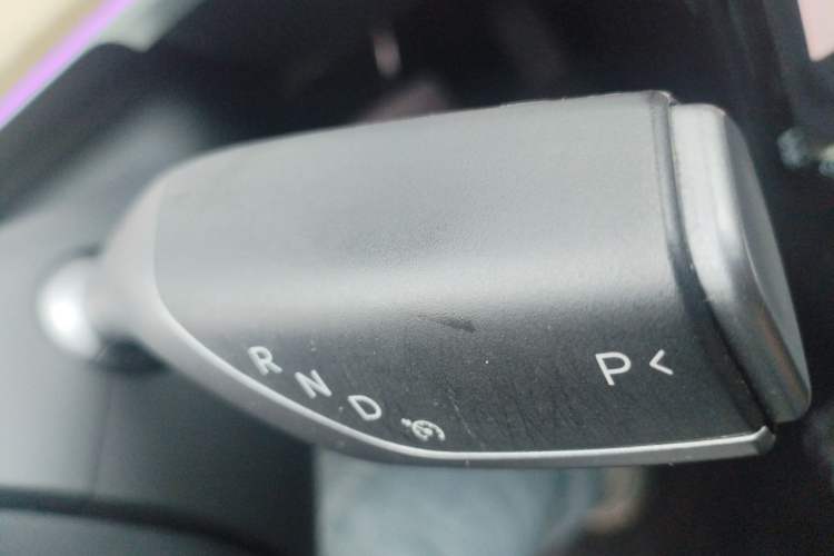 Used Tesla Model Y 2021 Standard Range Rear-Wheel Drive Version Gear Lever