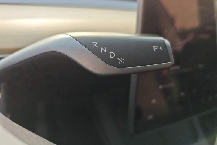 Used Tesla Model Y 2021 Standard Range Rear-Wheel Drive Version Gear Lever