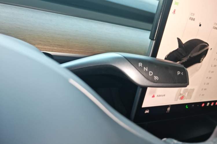 Used Tesla Model Y 2021 Revised Version 2 Long-Range All-Wheel-Drive Edition Gear Lever