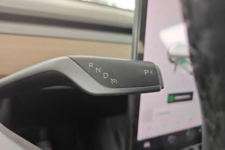 Used Tesla Model Y 2021 Standard Range Rear-Wheel Drive Version Gear Lever
