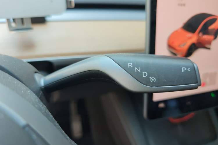 Used Tesla Model Y 2021 Standard Range Rear-Wheel Drive Version Gear Lever