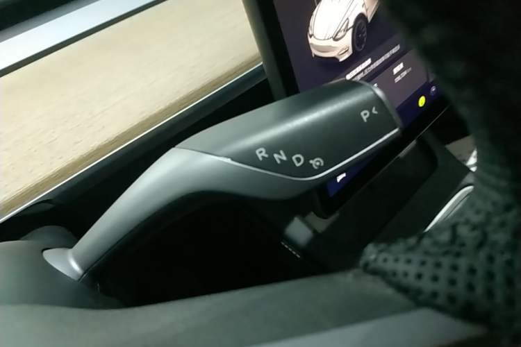 Used Tesla Model Y 2021 Standard Range Rear-Wheel Drive Version Gear Lever
