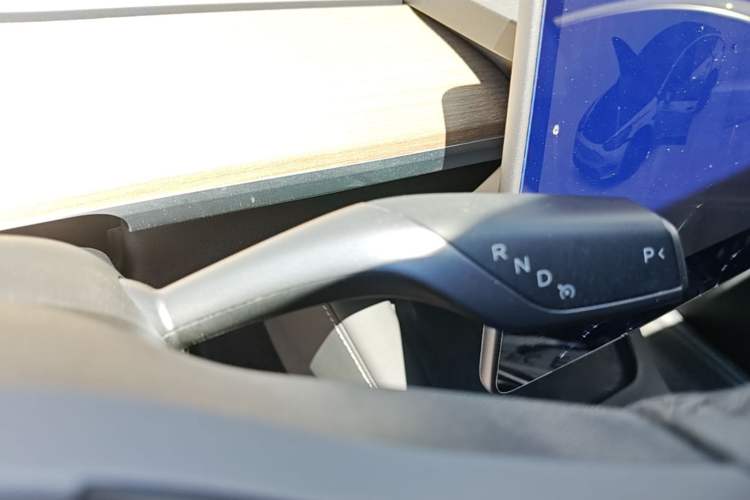 Used Tesla Model Y 2021 Standard Range Rear-Wheel Drive Version Gear Lever