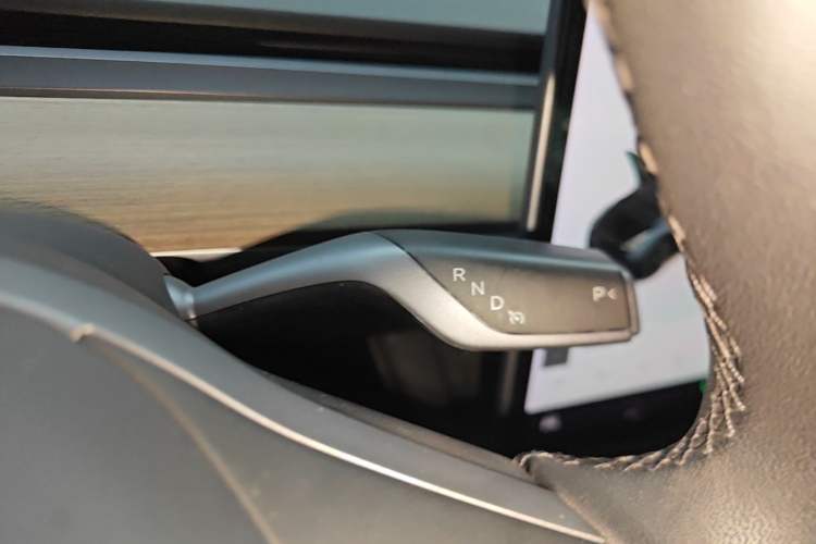 Used Tesla Model Y 2021 Standard Range Rear-Wheel Drive Version Gear Lever