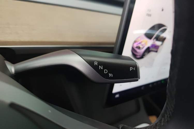Used Tesla Model Y 2021 Revised Version 2 Long-Range All-Wheel-Drive Edition Gear Lever