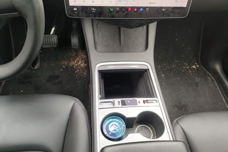 Used Tesla Model Y 2021 Standard Range Rear-Wheel Drive Version Gear Lever