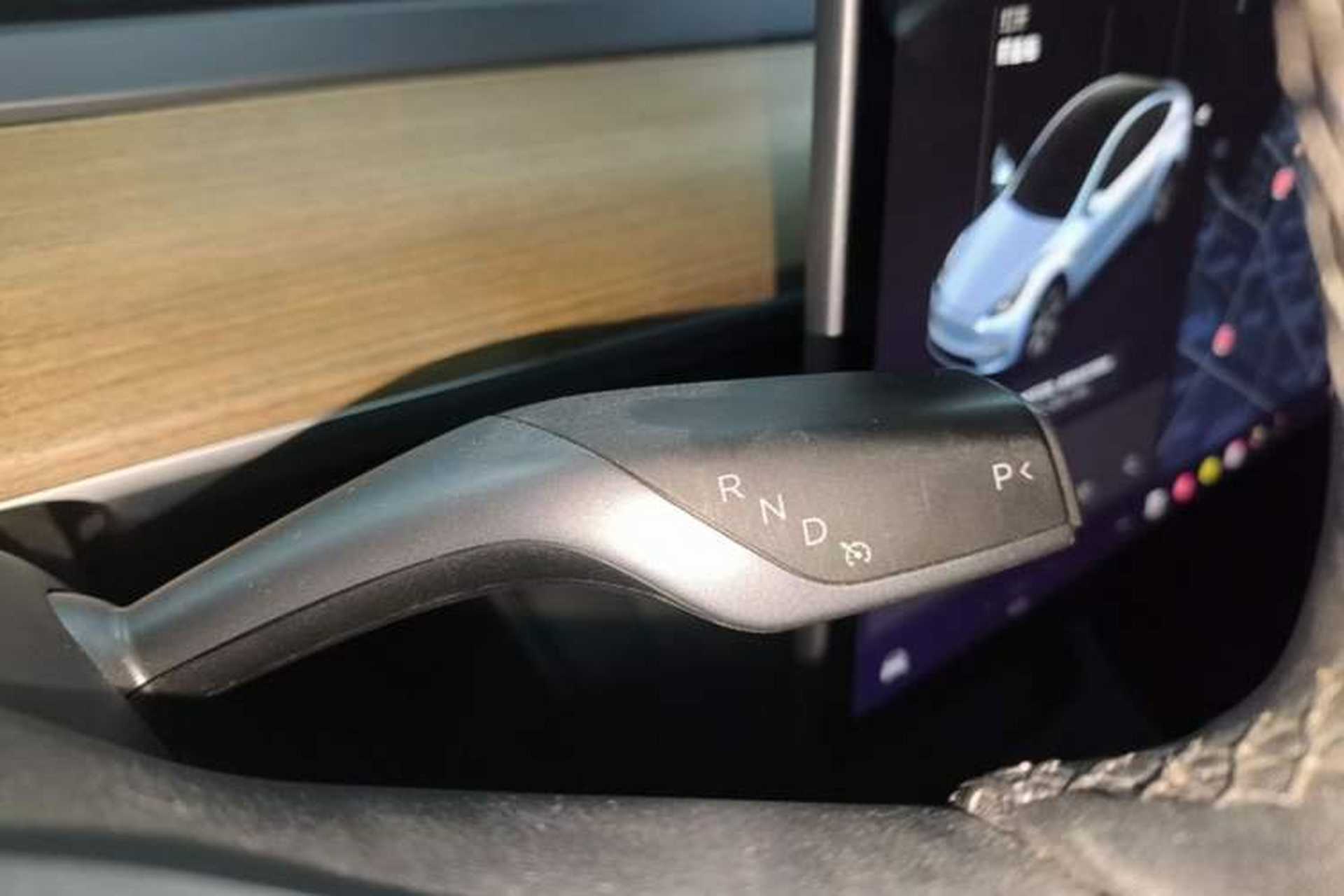 Used Tesla Model Y 2021 Standard Range Rear-Wheel Drive Version Gear Lever