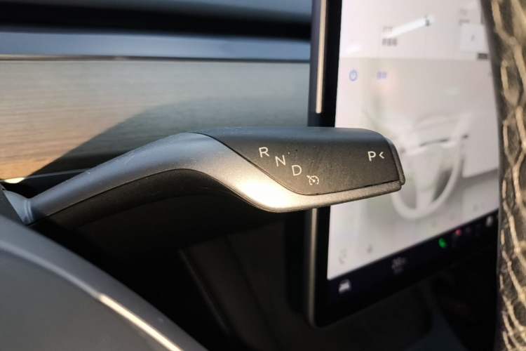 Used Tesla Model Y 2021 Standard Range Rear-Wheel Drive Version Gear Lever