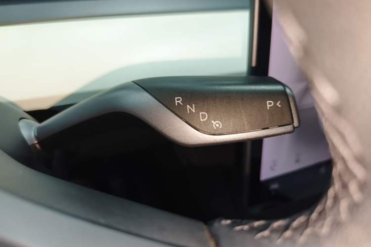 Used Tesla Model Y 2021 Standard Range Rear-Wheel Drive Version Gear Lever