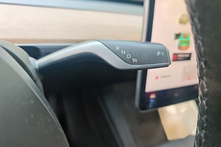 Used Tesla Model Y 2021 Standard Range Rear-Wheel Drive Version Gear Lever
