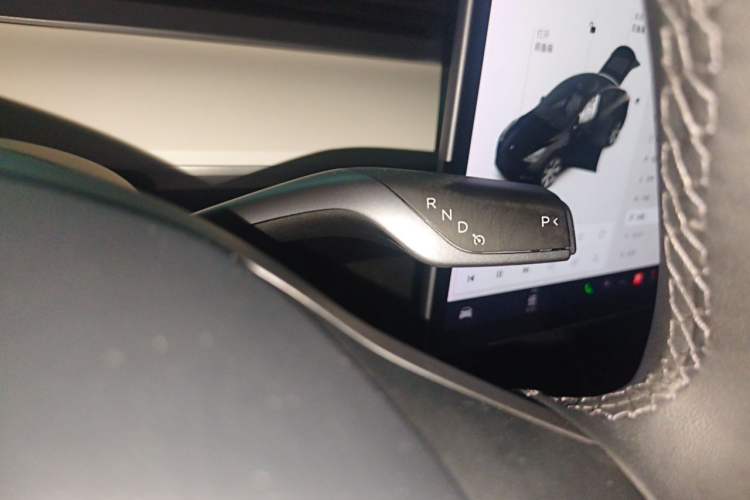 Used Tesla Model Y 2021 Standard Range Rear-Wheel Drive Version Gear Lever