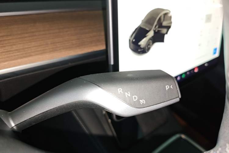 Used Tesla Model Y 2021 Long-Range All-Wheel-Drive Version Gear Lever