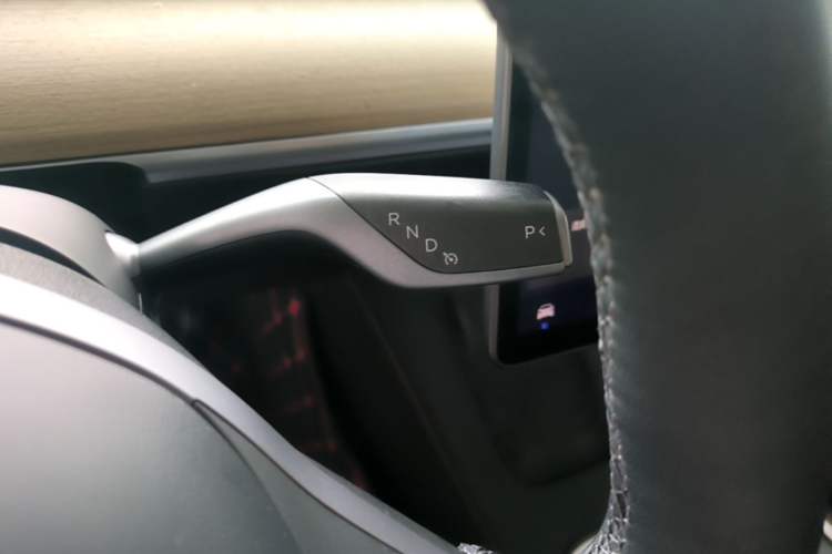 Used Tesla Model Y 2021 Standard Range Rear-Wheel Drive Version Gear Lever