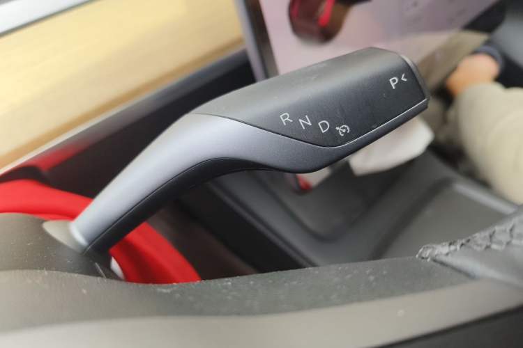 Used Tesla Model Y 2021 Standard Range Rear-Wheel Drive Version Gear Lever
