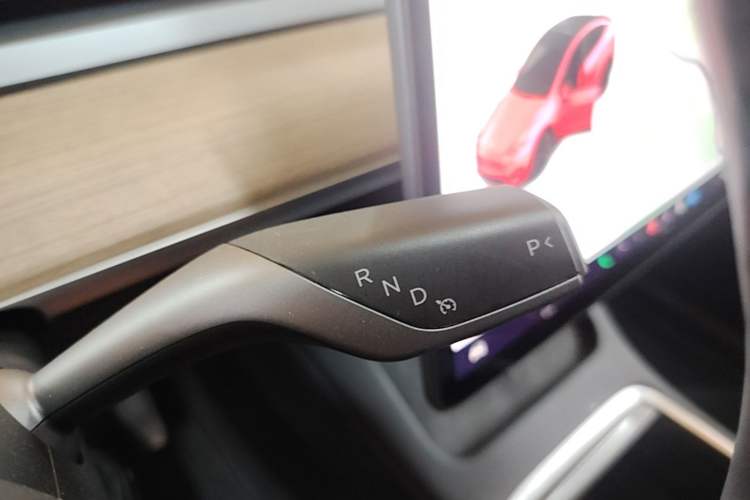 Used Tesla Model Y 2021 Long-Range All-Wheel-Drive Version Gear Lever