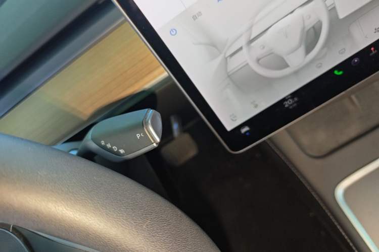 Used Tesla Model Y 2021 Standard Range Rear-Wheel Drive Version Gear Lever
