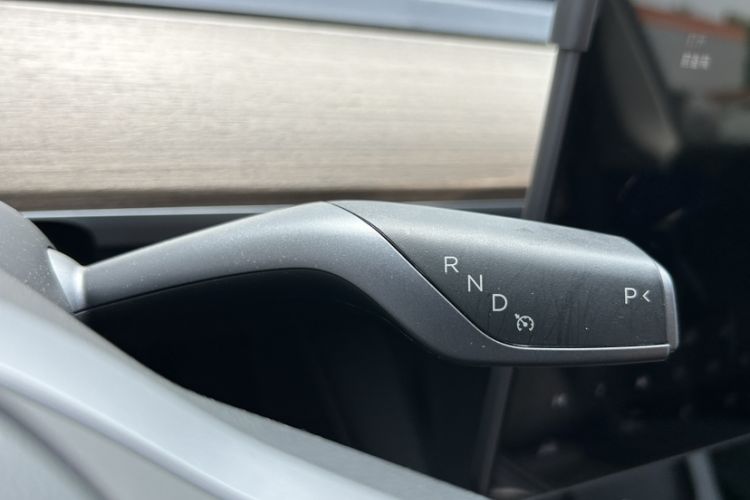 Used Tesla Model Y 2021 Standard Range Rear-Wheel Drive Version Gear Lever