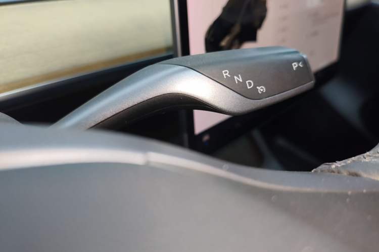 Used Tesla Model Y 2021 Standard Range Rear-Wheel Drive Version Gear Lever