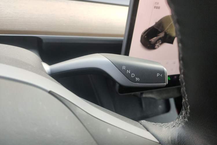 Used Tesla Model Y 2021 Standard Range Rear-Wheel Drive Version Gear Lever