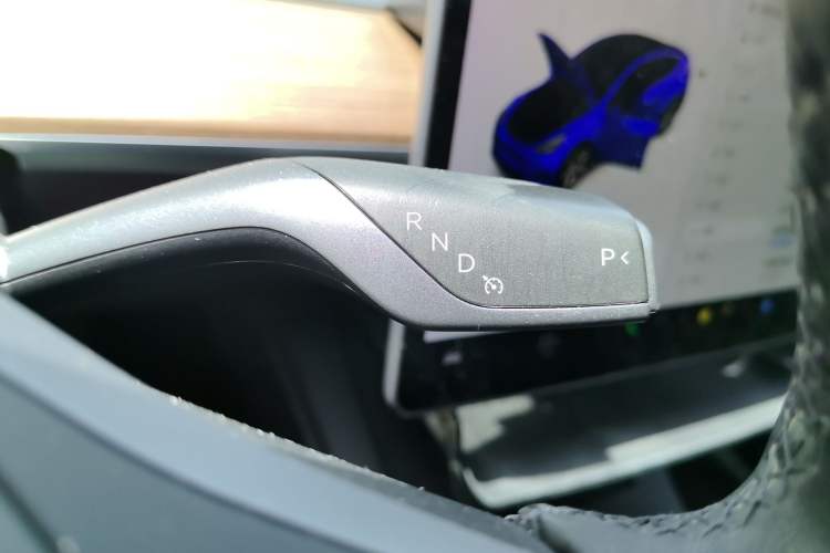 Used Tesla Model Y 2021 Standard Range Rear-Wheel Drive Version Gear Lever