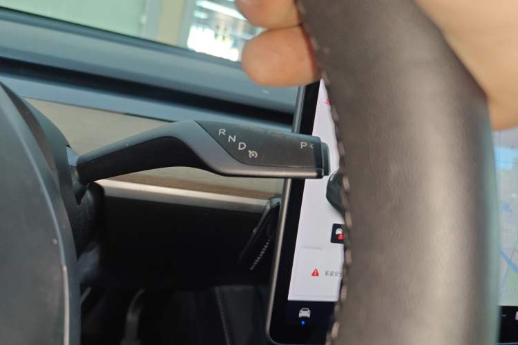 Used Tesla Model Y 2021 Long-Range All-Wheel-Drive Version Gear Lever