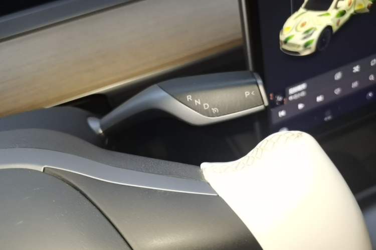 Used Tesla Model Y 2021 Standard Range Rear-Wheel Drive Version Gear Lever