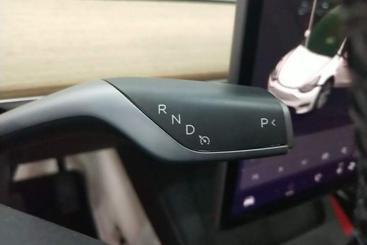 Used Tesla Model Y 2021 Long-Range All-Wheel-Drive Version Gear Lever
