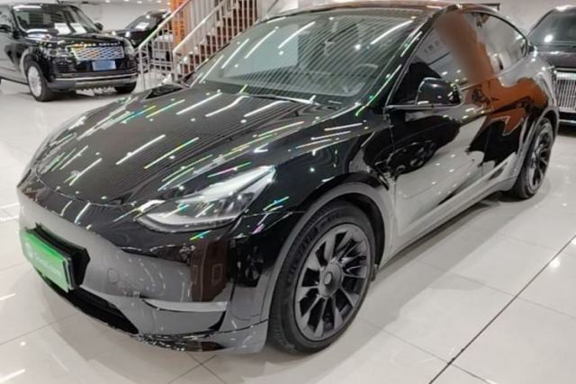 Used Tesla Model Y 2021 Standard Range Rear-Wheel Drive Version