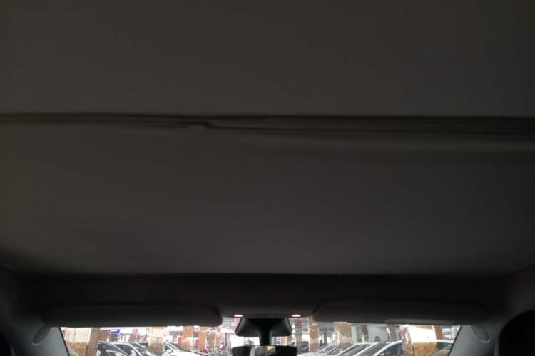 Used Tesla Model Y 2021 Long-Range All-Wheel-Drive Version 3D7 Headliner