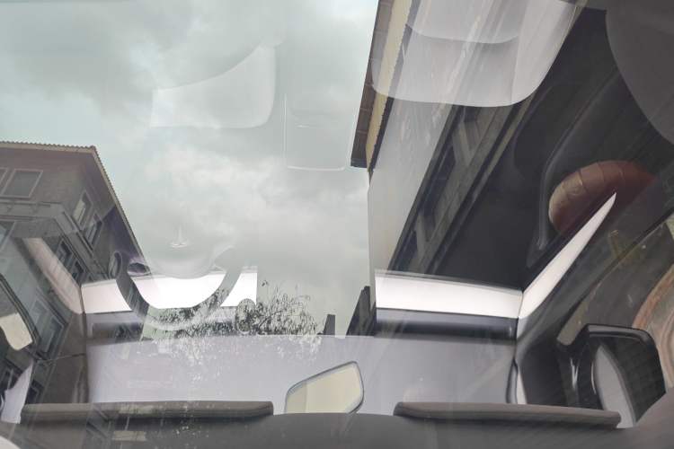 Used Tesla Model Y 2021 Long-Range All-Wheel-Drive Version 3D7 Headliner