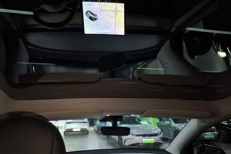 Used Tesla Model Y 2021 Long-Range All-Wheel-Drive Version 3D7 Headliner