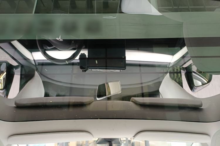Used Tesla Model Y 2021 Standard Range Rear-Wheel Drive Version Headliner