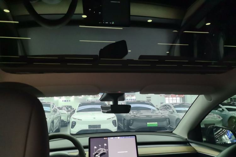 Used Tesla Model Y 2021 Long-Range All-Wheel-Drive Version Headliner