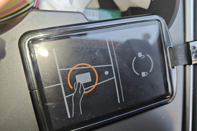 Used Tesla Model Y 2021 Standard Range Rear-Wheel Drive Version Interior 1