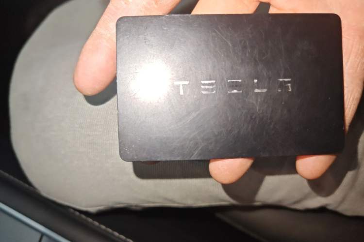 Used Tesla Model Y 2021 Long-Range All-Wheel-Drive Version Interior 1