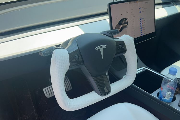 Used Tesla Model Y 2021 Performance High-Performance All-Wheel-Drive Version Interior 10