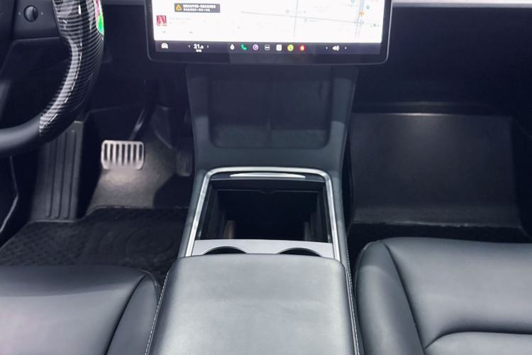 Used Tesla Model Y 2021 Standard Range Rear-Wheel Drive Version Interior 2