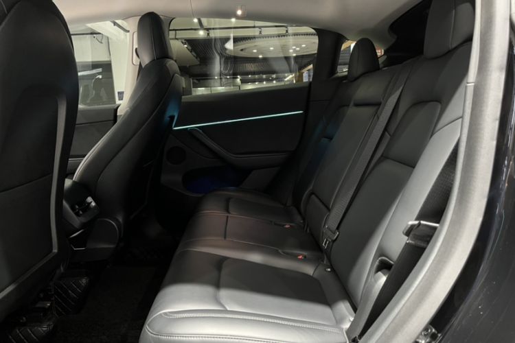 Used Tesla Model Y 2021 Performance High-Performance All-Wheel-Drive Version Interior 2