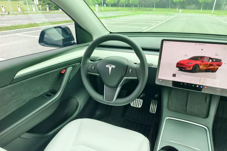 Used Tesla Model Y 2021 Performance High-Performance All-Wheel-Drive Version Interior 6