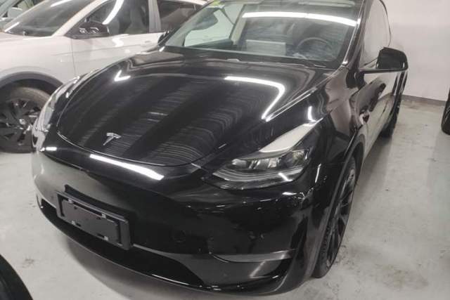 Used Tesla Model Y 2021 Long-Range All-Wheel-Drive Version