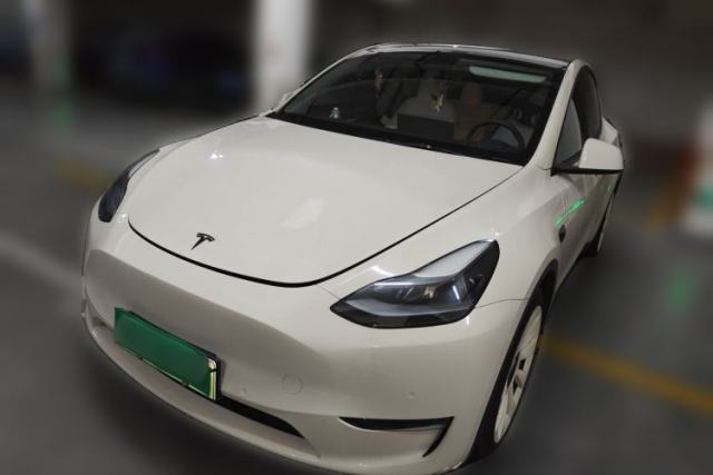 Used Tesla Model Y 2021 Long-Range All-Wheel-Drive Version
