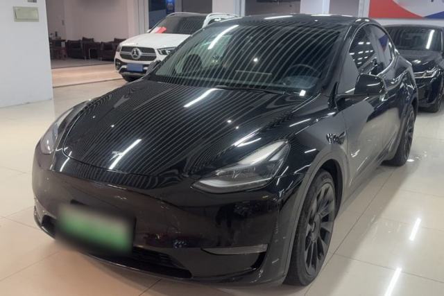 Ojetý Tesla Model Y 2021 Standard Range Rear-Wheel Drive Version