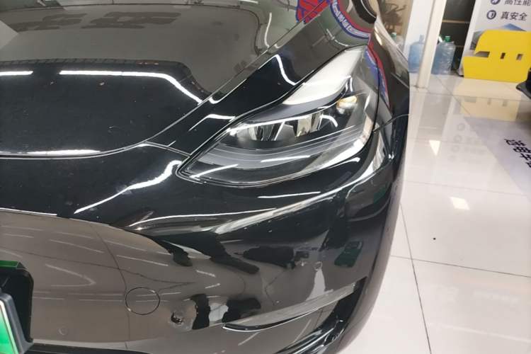 Used Tesla Model Y 2021 Long-Range All-Wheel-Drive Version Left Front Headlight