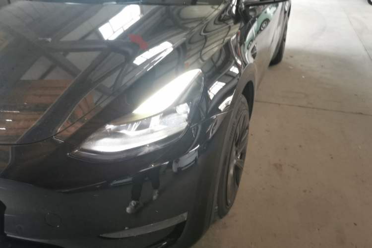 Used Tesla Model Y 2021 Standard Range Rear-Wheel Drive Version Left Front Headlight