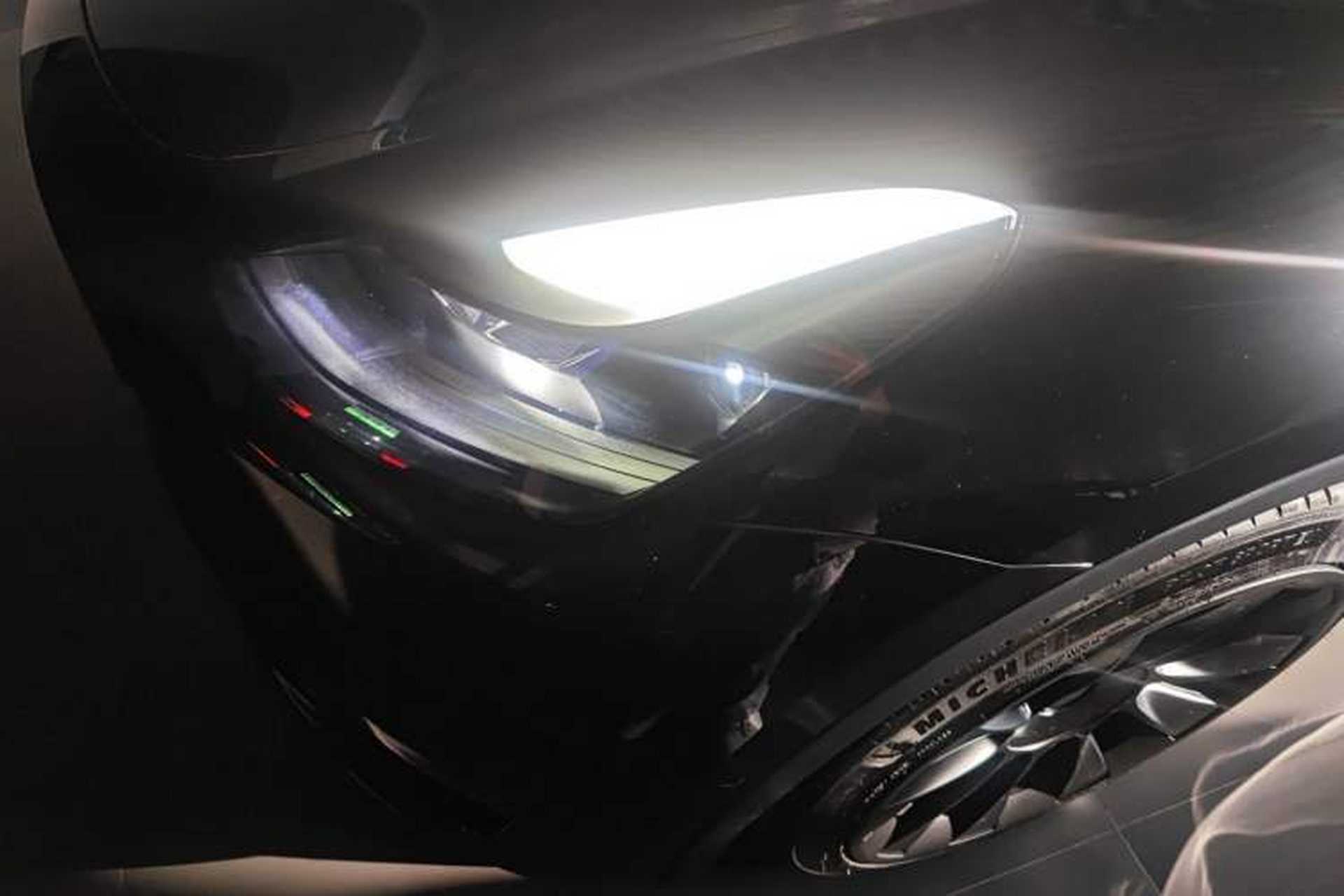 Used Tesla Model Y 2021 Standard Range Rear-Wheel Drive Version Left Front Headlight