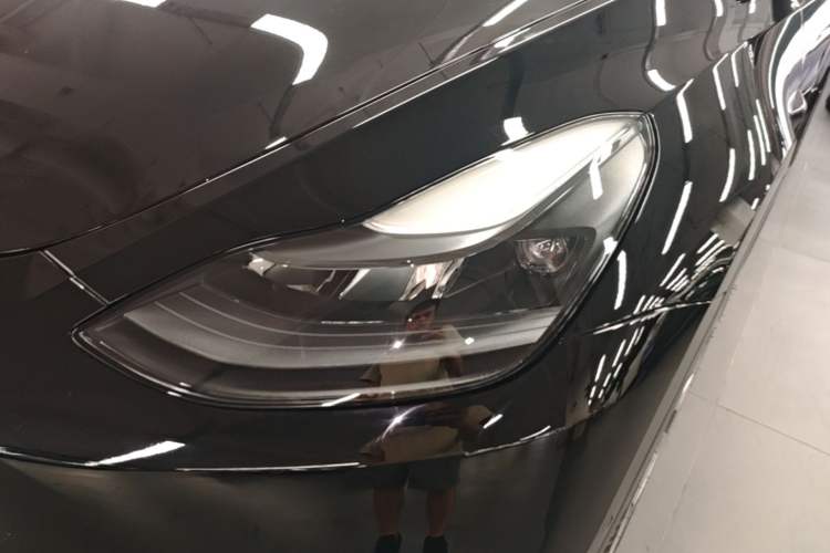 Used Tesla Model Y 2021 Long-Range All-Wheel-Drive Version 3D7 Left Front Headlight