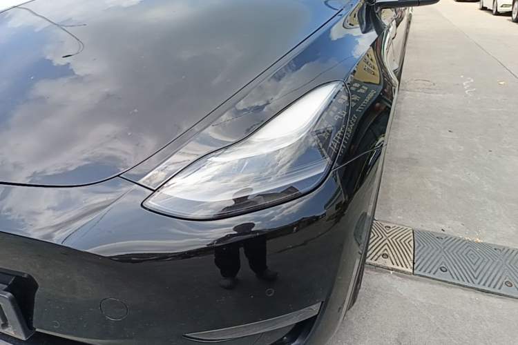 Used Tesla Model Y 2021 Standard Range Rear-Wheel Drive Version Left Front Headlight
