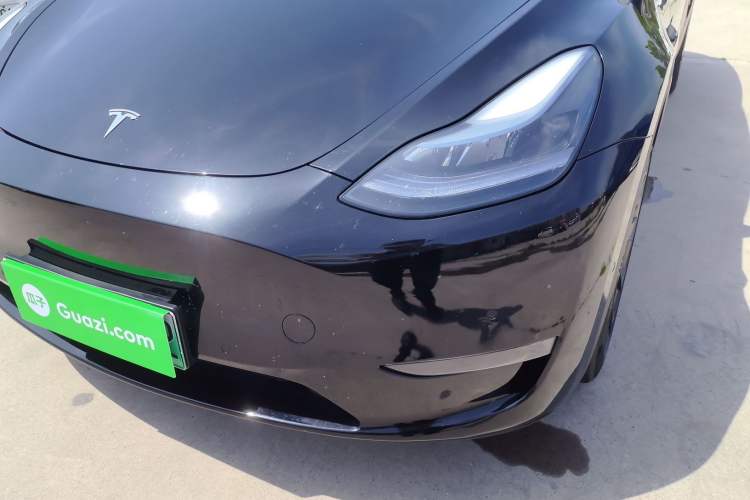 Used Tesla Model Y 2021 Standard Range Rear-Wheel Drive Version Left Front Headlight