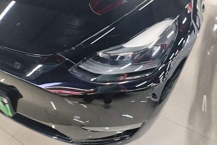 Used Tesla Model Y 2021 Long-Range All-Wheel-Drive Version Left Front Headlight